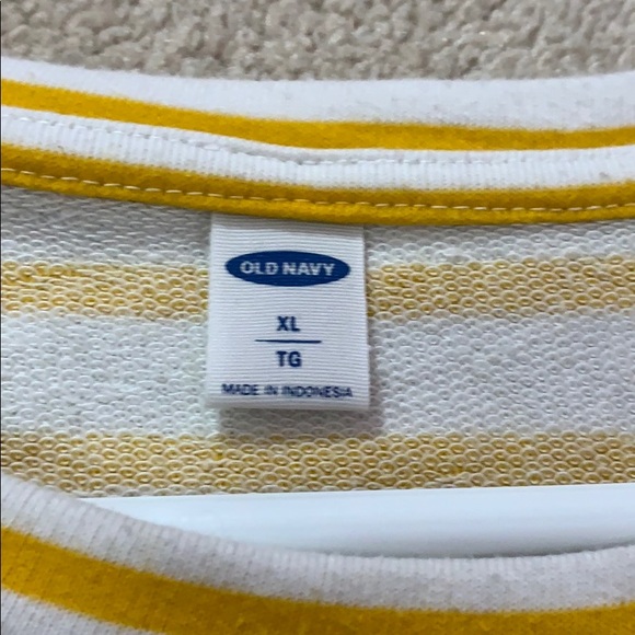 Preppy yellow and white striped tee - Picture 4 of 5